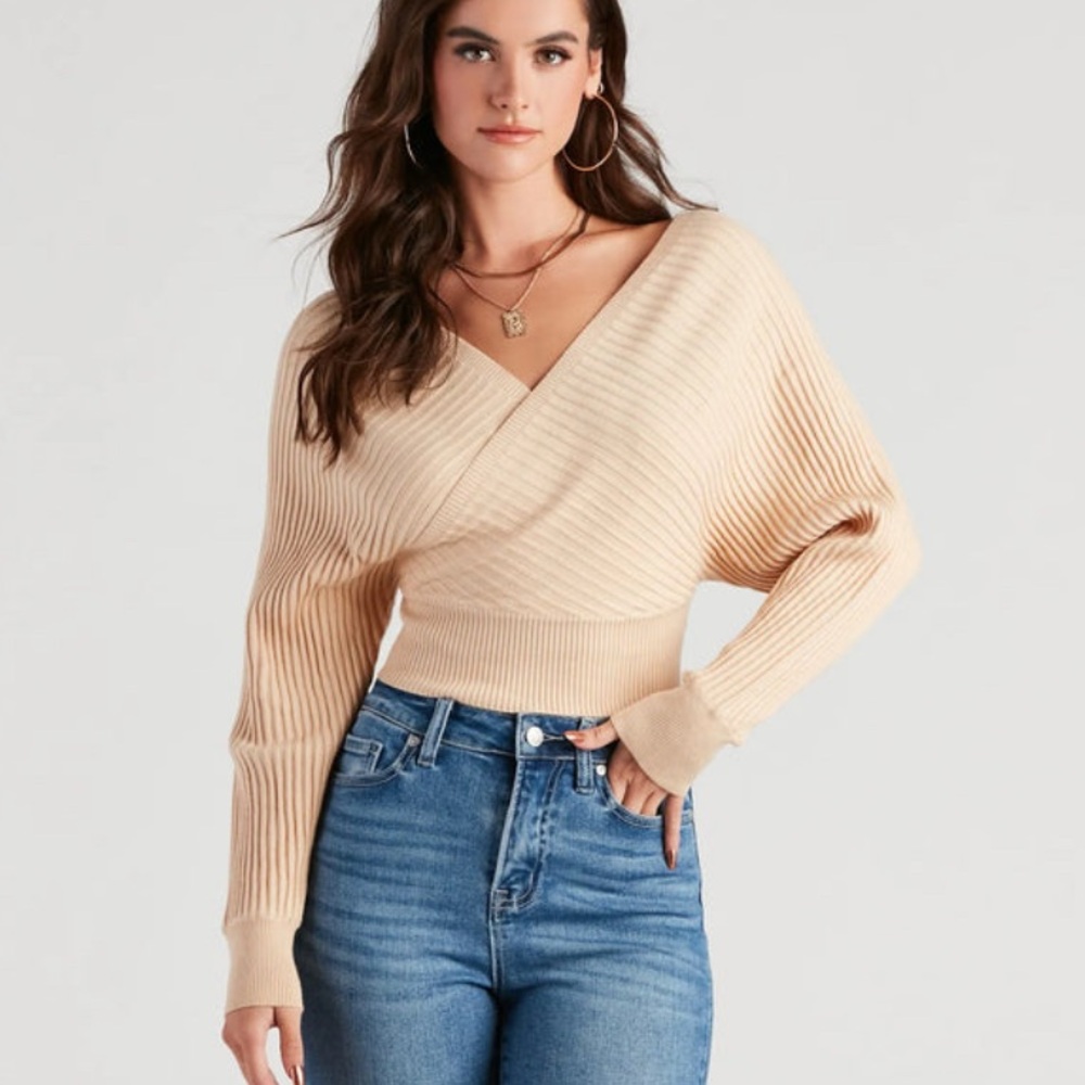 Hello Molly knit top sweater XS blush pink off shoulders sexy